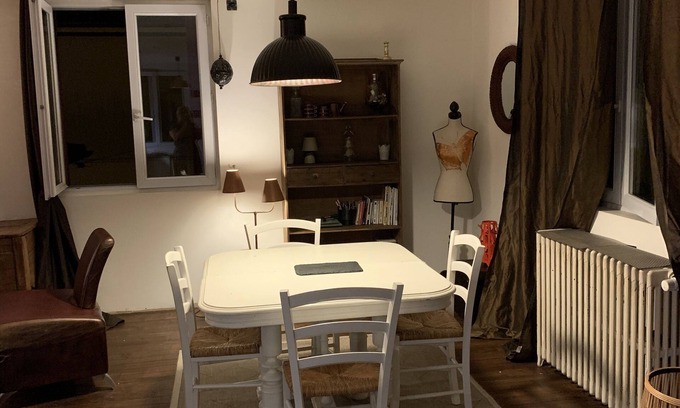 Sud Loire House | Zenith: Pet-Friendly Retreat with Family Amenities