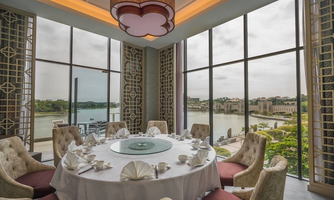 Putrajaya Hotel | Experience Zenith Hotel Putrajaya: 5-Star Comfort Awaits