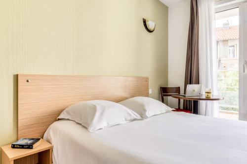 Beziers Apartment | Pet-Friendly Zenitude Hôtel-Résidences Béziers Centre Stay