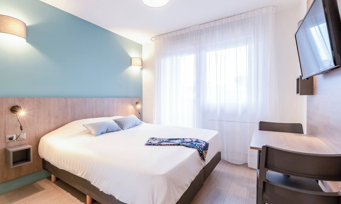 Sainte Marie - Saint Leon Apartment | Pet-Friendly Zenitude Hôtel-Résidences Le Havre with Spa