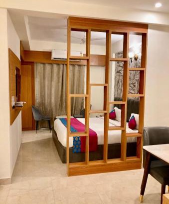 Vrindavan Apartment | Family-Friendly Retreat Steps from Prem Mandir & Iskcon Temple