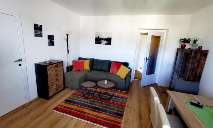 Freistadt Apartment | Central Location: Family-Friendly Private Accommodation