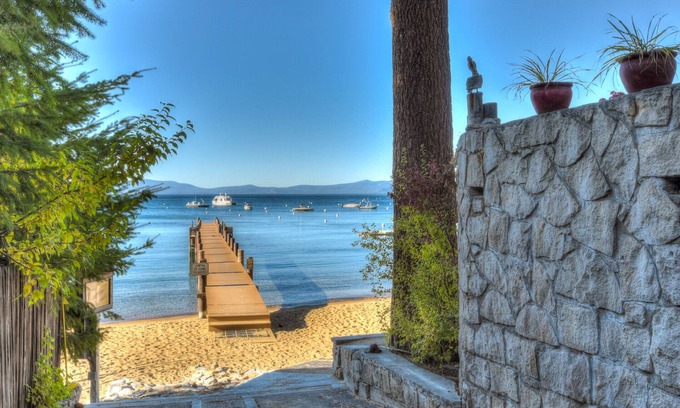 Zephyr Cove House | Inviting Zephyr Cove Cabin - Steps to Beach and Lake