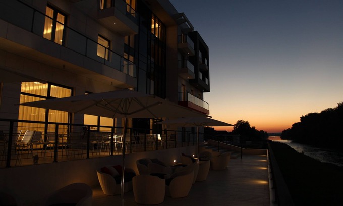 Bosanska Dubica Hotel | Discover Zepter Hotel: 4-Star Stay with Spa & Restaurant