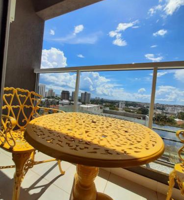 Sao Carlos Apartment | Modern Zeus Hotel with WiFi - Ideal Location for Families