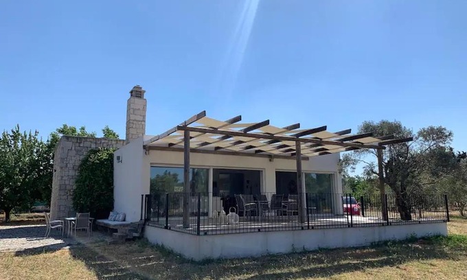 Torbali House | Discover Zeytincik Çiftlik: 4-Star Retreat with Garden Bliss