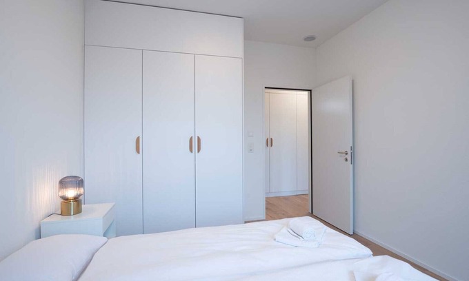 Center Apartment | Elegant ZH Rose - Letzigrund HITrental Apartment Awaits