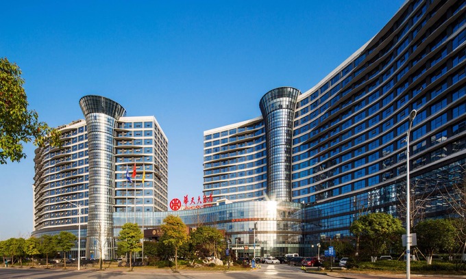 Yongding Hotel | Luxury Zhangjiajie Huatian Hotel with Family-Friendly Amenities