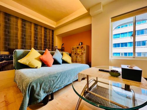 Zhongshan Apartment | Budget-Friendly Stay at Zhongshan 19 with Great Reviews