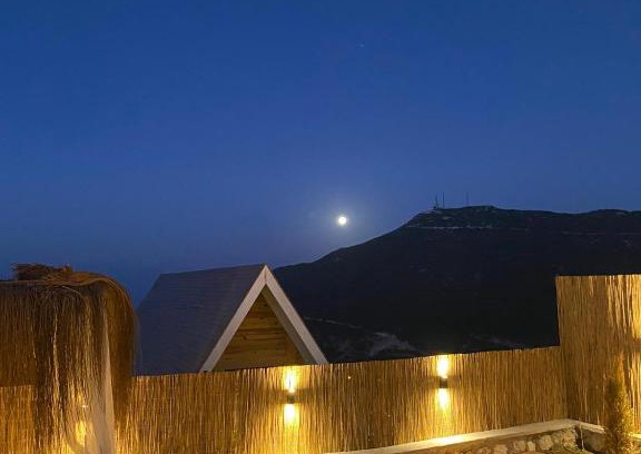 Sarıbelen Villa | Discover ZİRVE BUNGOLOV: Family-Friendly and Pet Welcome