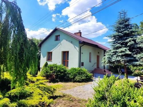 gmina Obrazow House | Experience Zielony Domek's Enchanting Garden Retreat