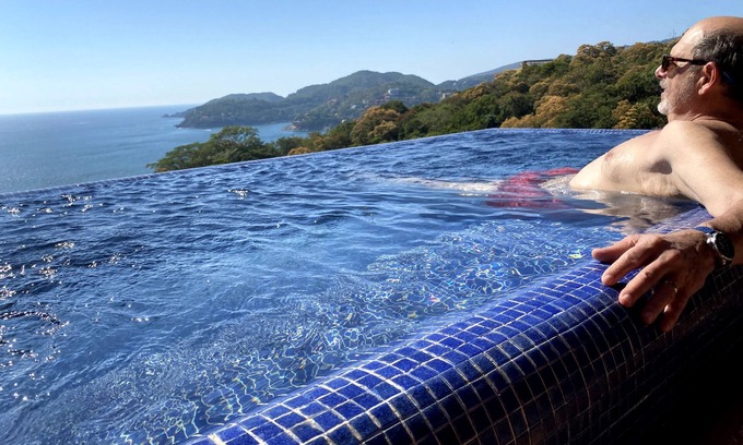 Ixtapa - Zihuatanejo Villa | Experience Ocean Views and Relaxation at Casa Que Ve al Mar