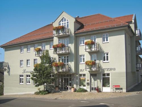 Reichenau Hotel | Family-Friendly Stay at Zilks Landgasthof Zum Frauenstein
