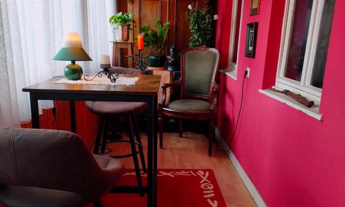Schoemberg House | Welcoming Zimmer in Nordschwarzwald with Family-Friendly Amenities
