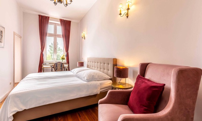 Hohen Demzin House | Experience Zimmer Klink at Schlosshotel Groß Köthel