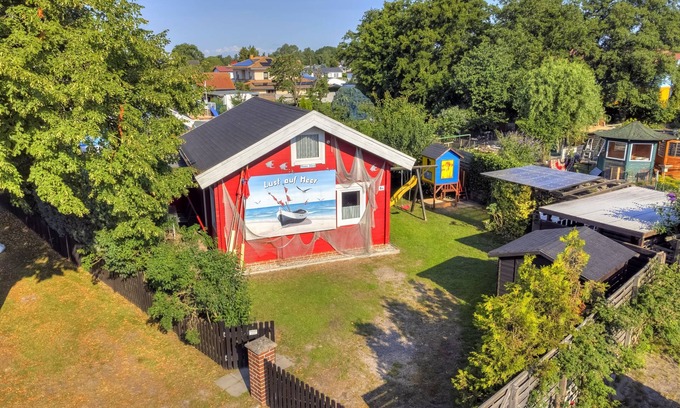 Zinnowitz Cabin | Cozy Ocean View Retreat at House Jörn in Zinnowitz