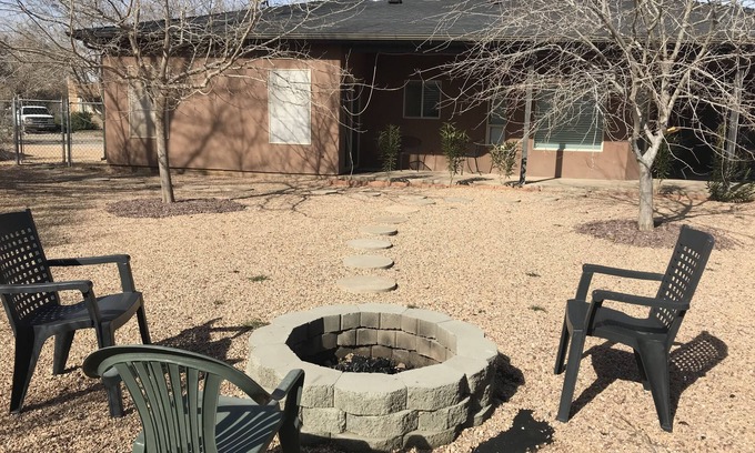 La Verkin House | Zion Memories: Family-Friendly Fun with Pool & Play Set