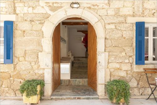 Lefkada Apartment | Modern Ziv Boutique Apartments in Town Square - Family Friendly
