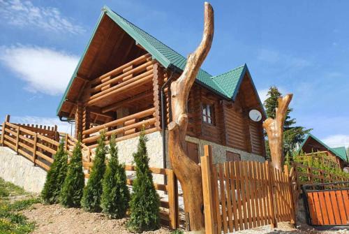 Ciganska Mahala Ski Chalet | Discover Zlatar Chalet - A Nature Escape for Families & Pets