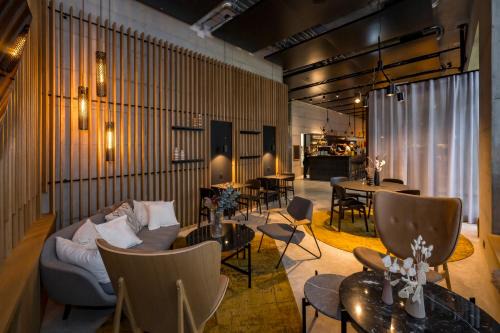 Kloten Hotel | Comfortable Zleep Hotel Zürich-Kloten with Great Reviews