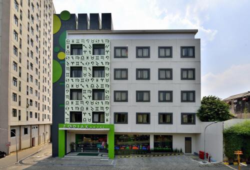 East Jakarta Hotel | Discover Zodiak MT Haryono: Family-Friendly Getaway