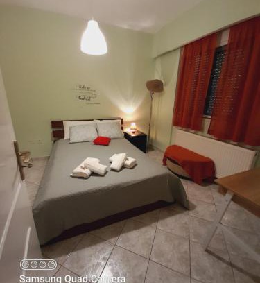 Petroupoli Apartment | Bright and Cozy Zoe's Apartment - Pet Friendly Retreat
