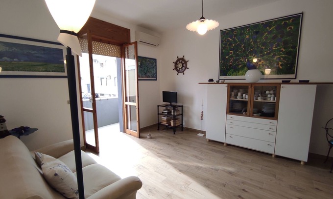 Otranto Apartment | Family-Friendly Vrbo Property with Breakfast Included