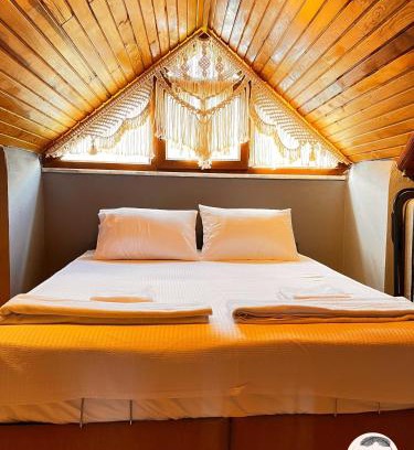 Akyaka City Center Apartment | Pet-Friendly Retreat at Zoi House Akyaka - Rated 8/10