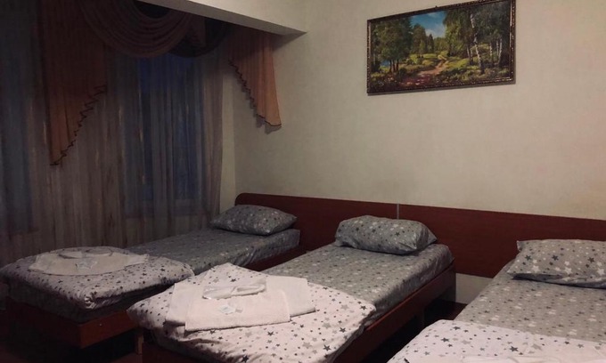 Volyn Oblast House | Discover Zolota Pidkova: Family-Friendly Hotel with Pool