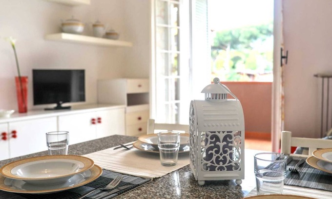 Loano Apartment | Relax at ZONA POETI with Pool Access and Free Parking