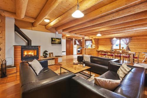 Bystra Apartment | Discover Zruby Bystrá: 4-Star Retreat for Families & Pets