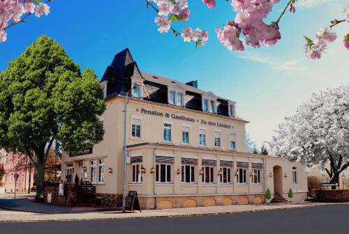 Radebeul House | Relax at ZU DEN LINDEN - Pet-Friendly Radebeul Retreat