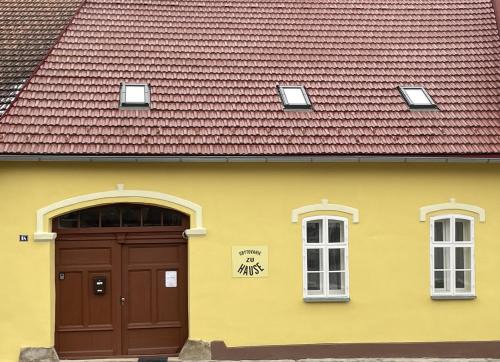 Vrbov House | Discover Zu Hause: Family-Friendly Stay with Great Reviews!