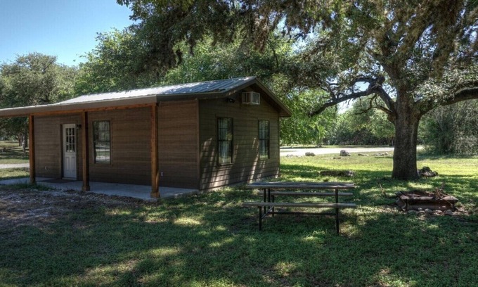 Utopia Cabin | Pet-Friendly Retreat at Zubers with Pool & Kitchen Access