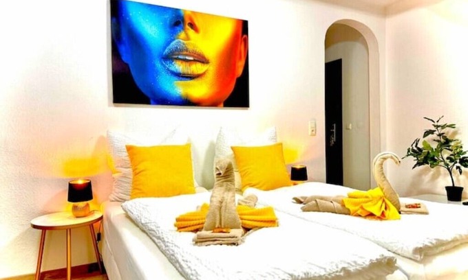 Oberhausen Apartment | Cozy Getaway in Ruhrgebiet: Balcony & Breakfast Included