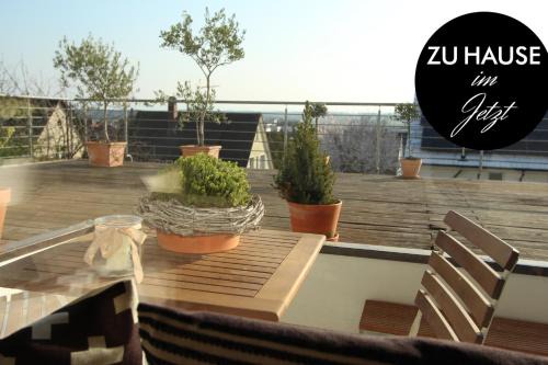 Markdorf Apartment | Stunning zuHause with Spectacular Lake and Mountain Views