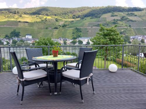 Kaimt Apartment | Top-Rated Stay at Zum Blauglockenbaum - Unforgettable Comfort