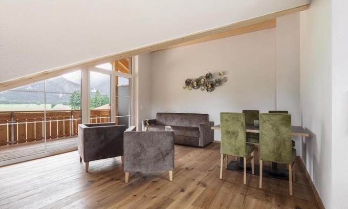 Schwangau Apartment | Discover Family-Friendly Comfort at Zum Gassenschmied