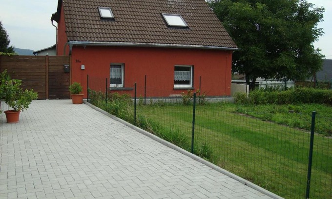 Nonnweiler Apartment | Child-Friendly Retreat at Zum Hafergarten - Rated 10/10