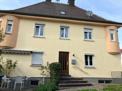 Ichenhausen House | zum Handwerker Glück Boschhorn