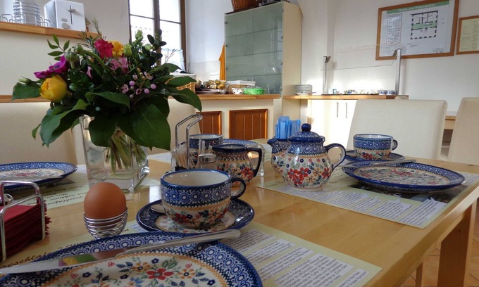 Kollm Apartment | Comfortable Double/Twin Room at Hotel Zum Hothertor