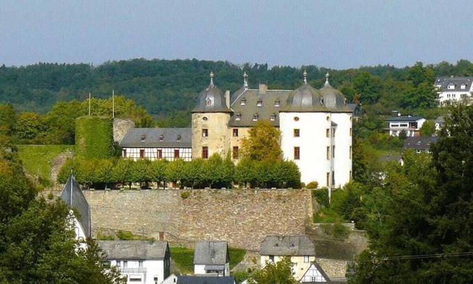 Mengerschied House | Zum Schlafwandler Comfortable holiday residence