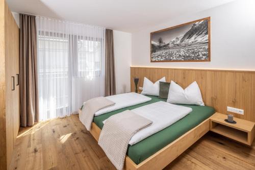 Lutago Apartment | Family-Friendly Stay at Zum Sonnentor App Larix, Rated 8.9