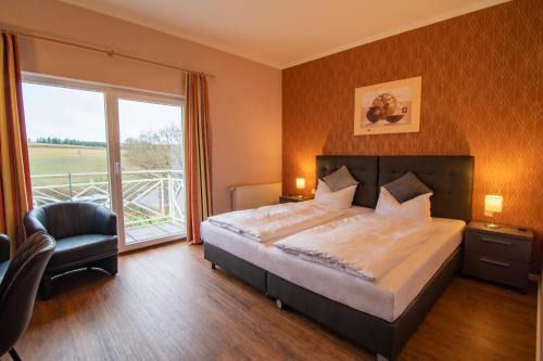Altlay Hotel | Discover Comfort at Zur Morschbach - Pet Friendly Retreat
