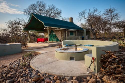 Tsumeb Other | Pet-Friendly ZuriCamp: Tent Zahir with Pool & 9.7/10 Rating