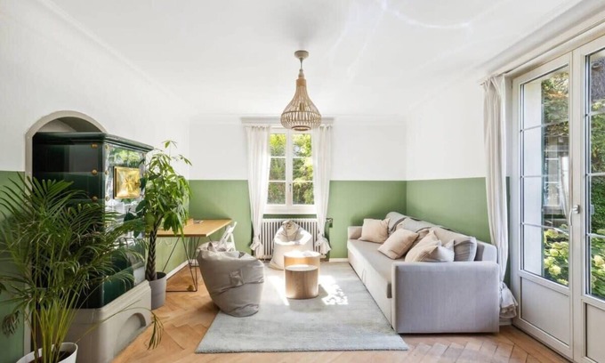 Unterstrass House | Explore Zurich: Family-Friendly Central Retreat Awaits