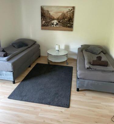 Burghausen Apartment | Welcome to ZV-Scholtz Burghausen - Pet Friendly Retreat