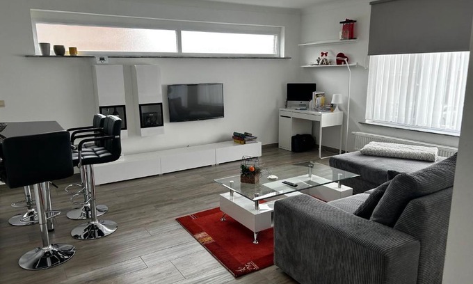 Ertbrugge Apartment | Family-Friendly Stay at Zwarte Arend AirBnB - Rated 9.4/10