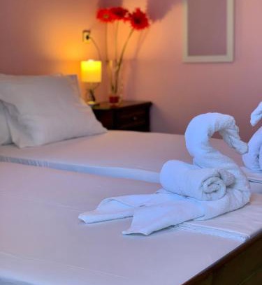 Agios Nikolaos Apartment | Discover Zygas House: Pet-Friendly Escape with Great Reviews