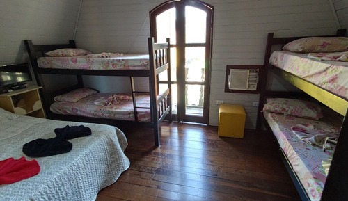 Economy Room